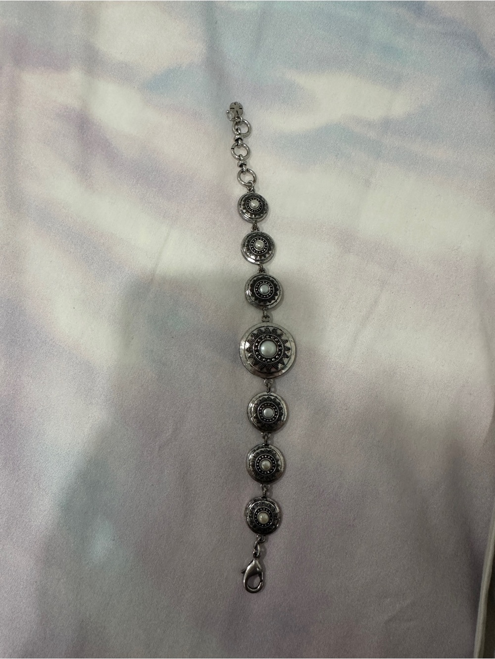 LUCKY BRAND Women's Medallion Pearl Link Bracelet Antique Silver Tone